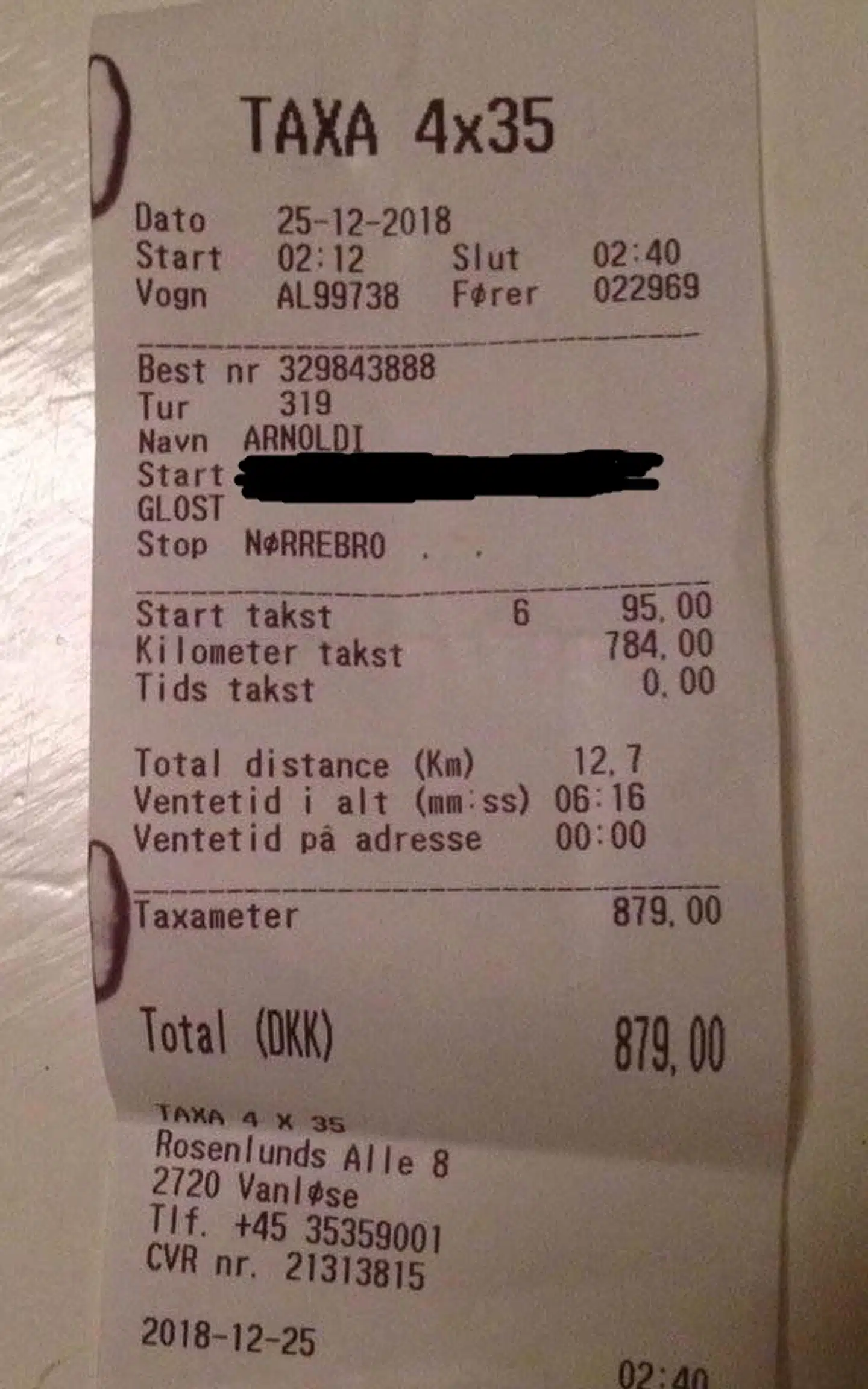 Per Arnoldi gik viralt onsdag, da han rasede over en dyr taxatur.