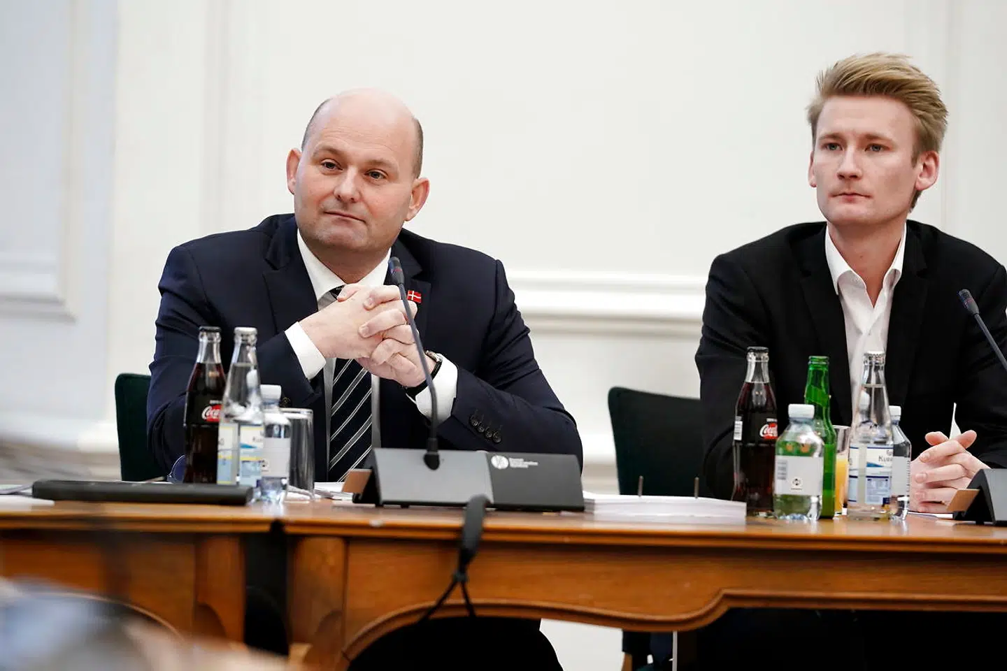 Peter Kofoed Poulsen til bords med Justitsminister Søren Pape (K) (Foto: Martin Sylvest/Ritzau Scanpix)