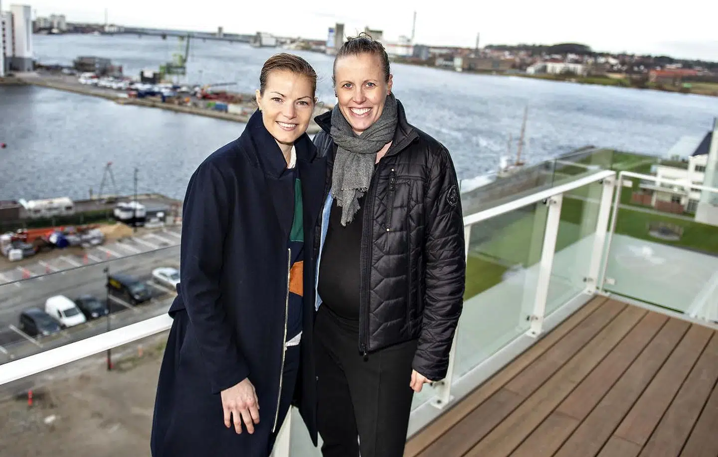 Gravide Kamilla Rytter Juhl, til højre, sammen med Christinna Pedersen. Kæresteparret vandt i marts All England-titlen i damedouble.