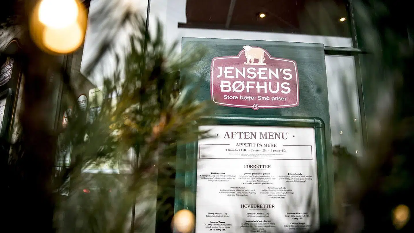 I 2017 lød underskuddet i koncernen på 163 millioner kroner, og siden 2012 har Jensens Bøfhus været nødsaget til at dreje nøglen på hver tredje restaurant.