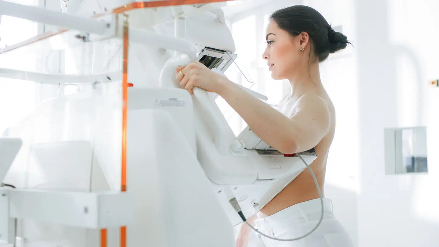 Siden perioden med de mangelfulde brystundersøgelser er der desuden tiltrådt en ny specialansvarlig overlæge, og alle undersøgelser, på kvinder med symptomer, foretaget efter 24. maj 2017 er foretaget efter alle gældende standarder, oplyser Ringsted Sygehus i en pressemeddelelse.