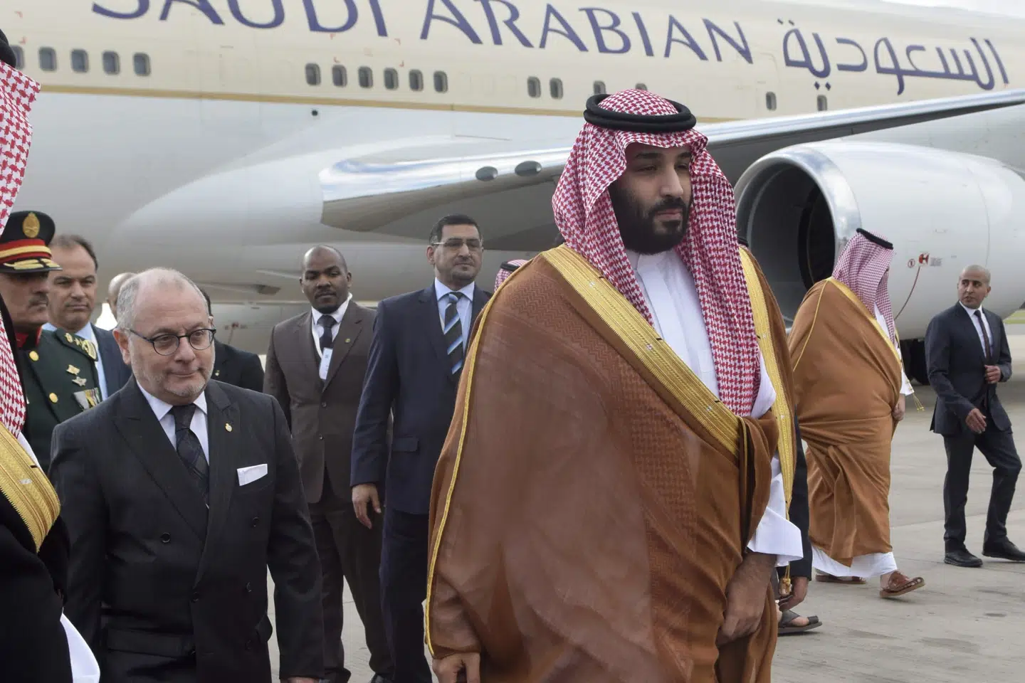 Den saudiarabiske kronprins, Mohammed bin Salman, har konsekvent nægtet ethvert kendskab til drabet på den regimekritiske journalist. Men den amerikanske efterretningstjeneste CIA skulle være kommet til den konklusion i sin egen undersøgelse af sagen, at det er fuldstændigt utænkeligt, at bin Salman har været uvidende om drabsplanerne. (Arkivfoto) Ho/Ritzau Scanpix