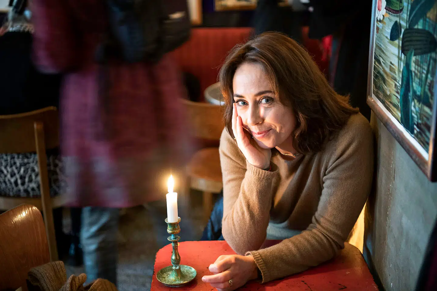 Sofie Gråbøl på cafeen Les Voyageurs i Indre København.