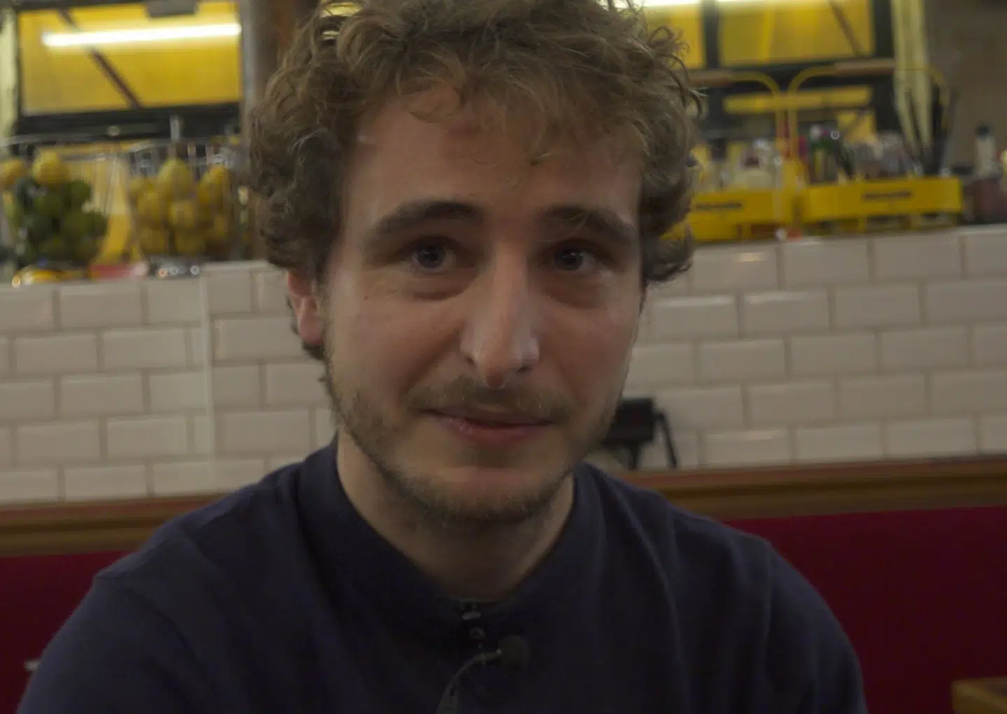 Matthias Dressler-Bredsdorff arbejder som skribent og lektor ved det franske universitet Sorbonne og har boet i Paris i fire år.