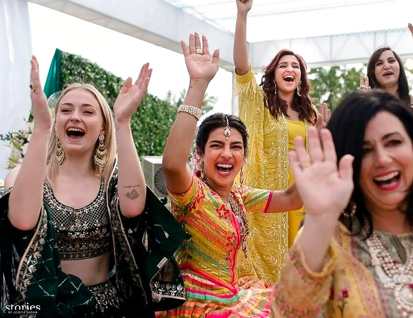 Priyanka Chopra med venner.