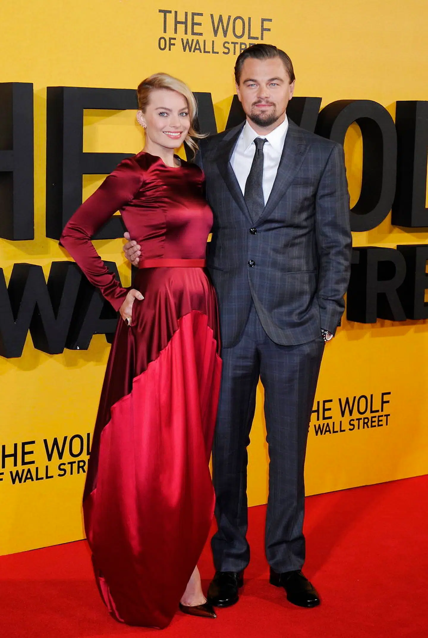 Margot Robbie og Leonardo DiCaprio ved premieren.
