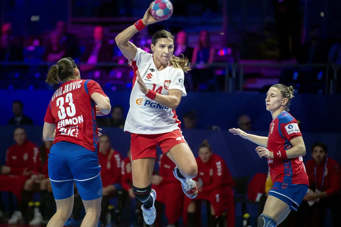Karolina Kudlacz-Gloc er fortsat den farligste spiller på det polske landshold. Hendes seks mål rakte dog ikke til at besejre Jovana Stoiljkovic og Serbien i åbningskampen i Danmarks EM-pulje. Liselotte Sabroe/Ritzau Scanpix