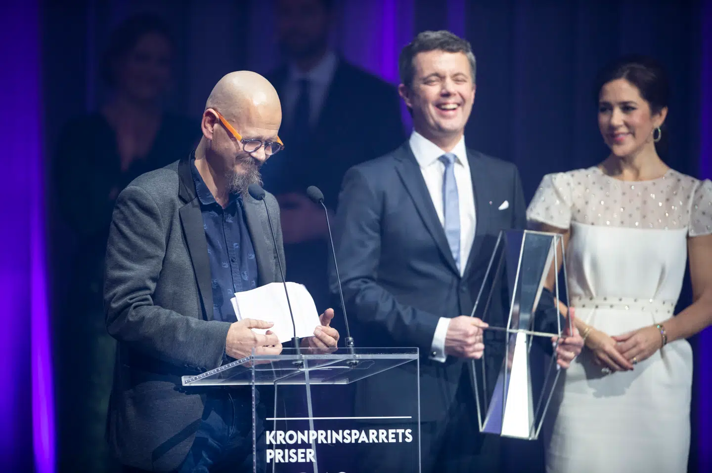 Kim Leine modtog den 24. november Kronprinsparrets Kulturpris og en præmie på 500.000 kroner.