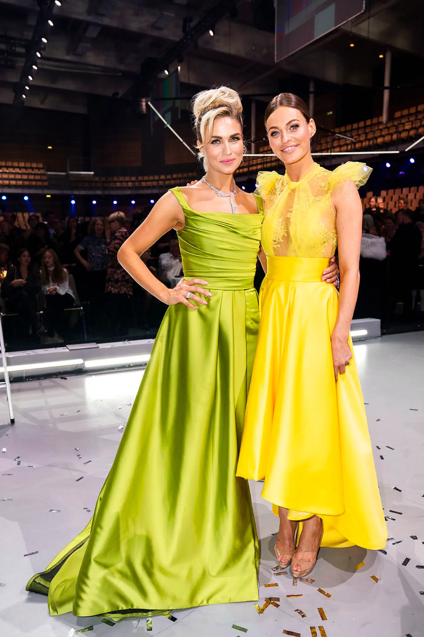 Værterne Sarah Grünewald og Christiane Schaumburg-Müller efter årets finale.