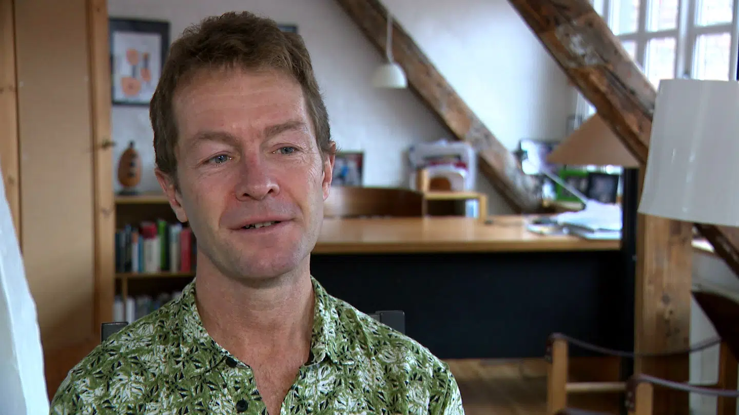 Henrik Lomholt Rasmussen følte sig presset i sit hjem af en sælger fra firmaet Plico, tidligere kaldet Business Solution. FOTO/TV2ØSTJYLLAND/