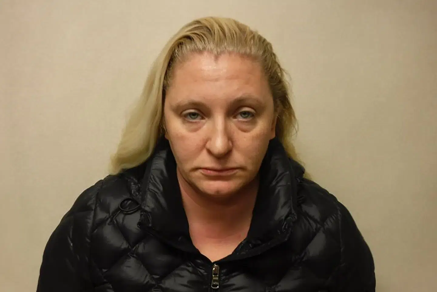 Megan Hargan fotograferet efter anholdelsen for dobbeltdrabet.