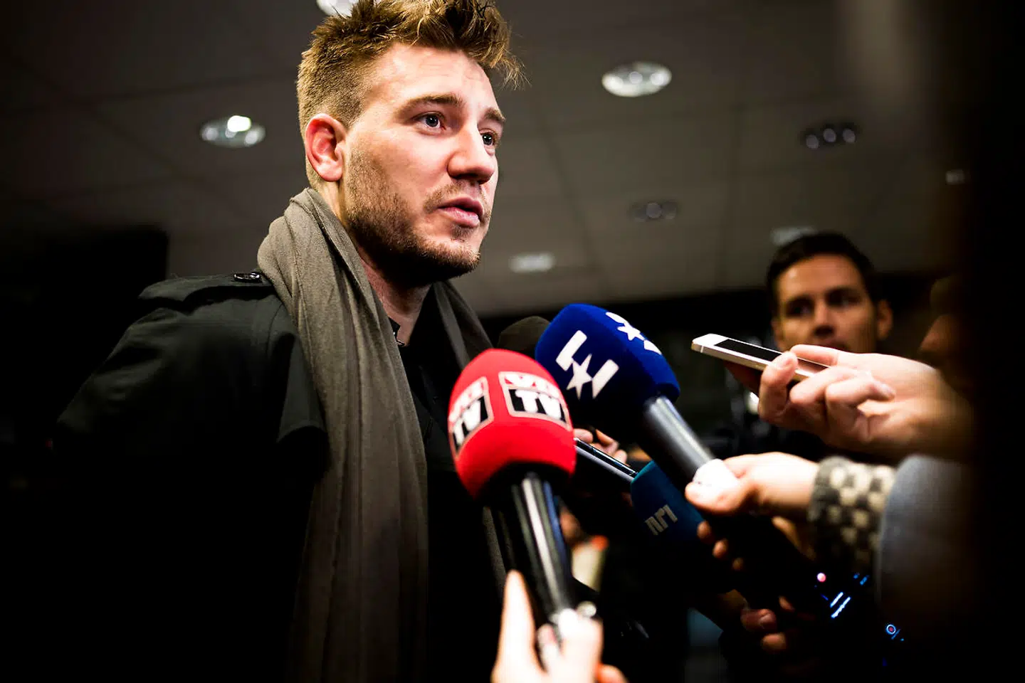 Nicklas Bendtner interviewes efter Rosenborgs guld-triumf.