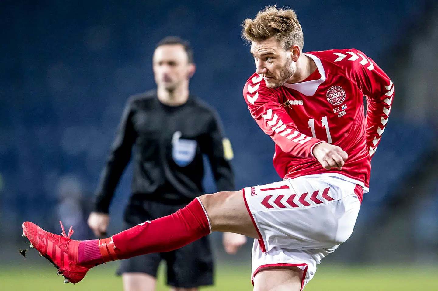 Nicklas Bendtner i aktion for Danmark i marts 2018.