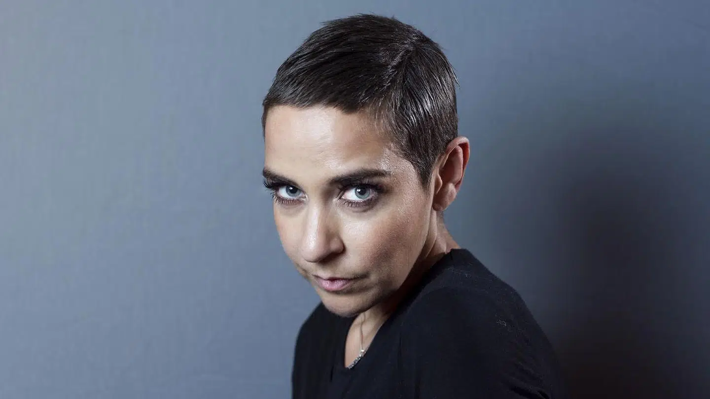 Radiovært Louise Hart er død.