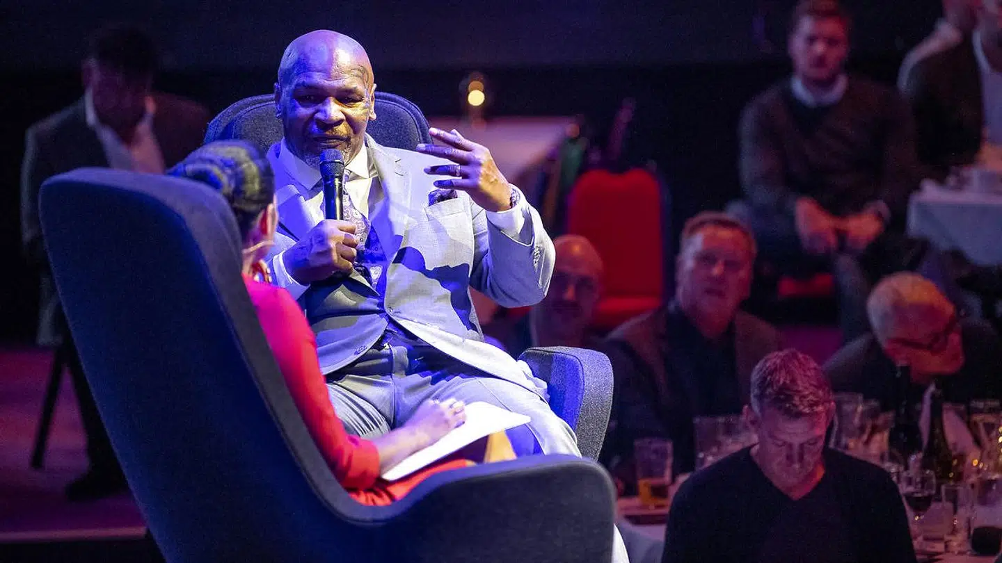 Tidligere verdensmester i sværvægtsboksning Mike Tyson er i København i forbindelse med to talkshows, han holder sammen med Mikkel Kessler. Det første tirsdag aften i Cirkusbygningen.