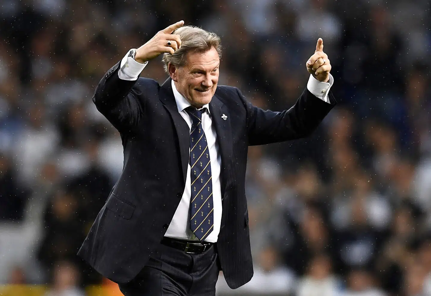 Glenn Hoddle fylder 61 år lørdag. Den engelske legende er nu indlagt med det, der beskrives som 'alvorlig sygdom'.