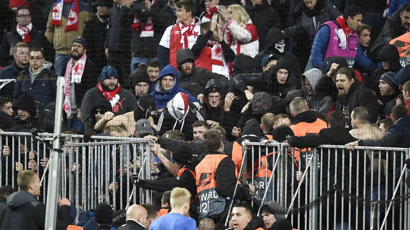 Fans fra Slavia Prag under kampen i Europa League gruppespil: FC København - Slavia Prag I Telia Parken torsdag den 25 oktober 2018. . (Foto: Liselotte Sabroe/Ritzau Scanpix)
