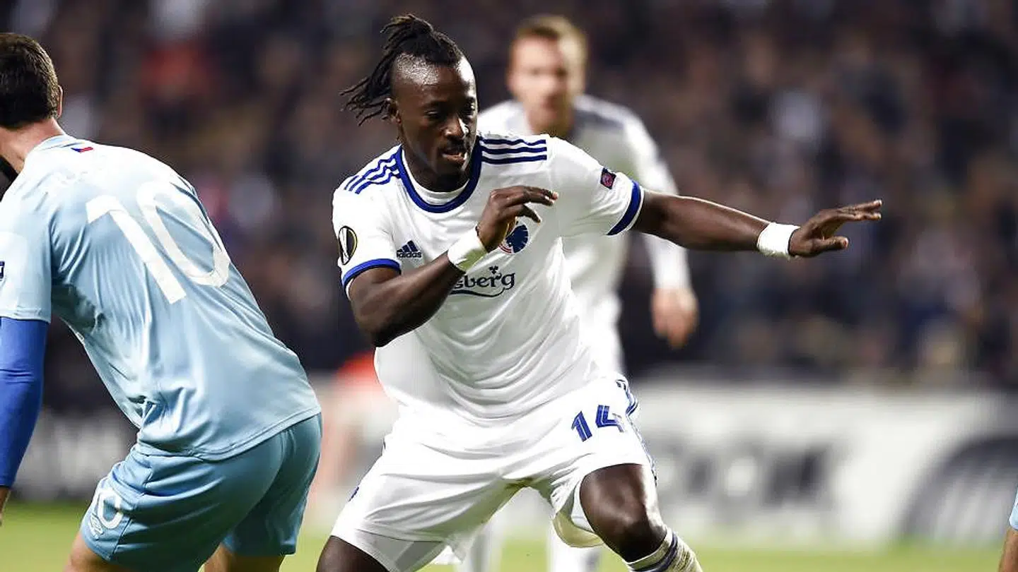 Dame N'Doye , FC København, i aktion i Europa League.