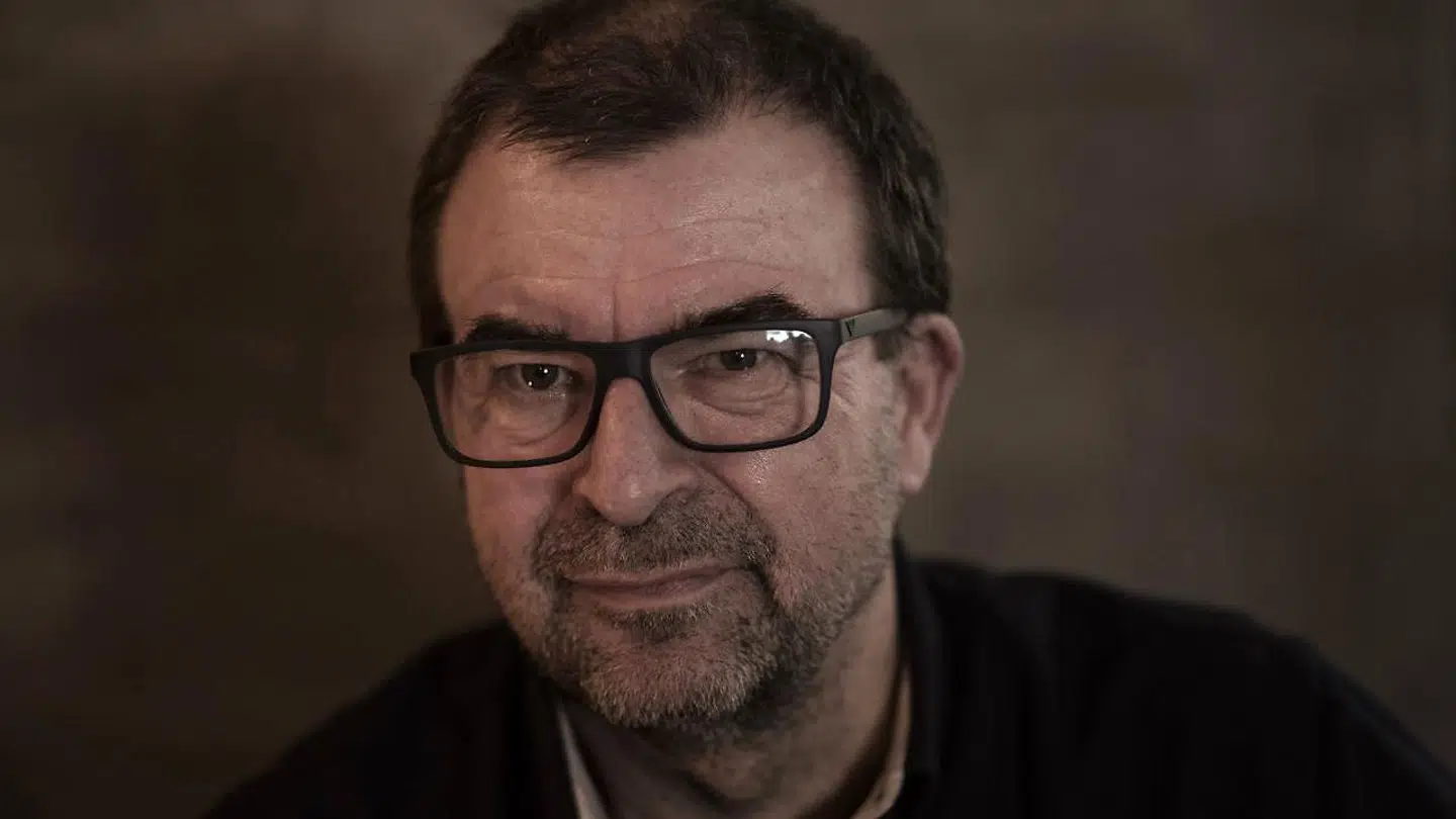 Filmproducent Regner Grasten står bag filmen 'Team Albert'. Han har tidligere stået bag en lang række andre danske film, så som 'Anja og Viktor'-serien, 'Krumme'-filmene og 'Hvidsten gruppen'.