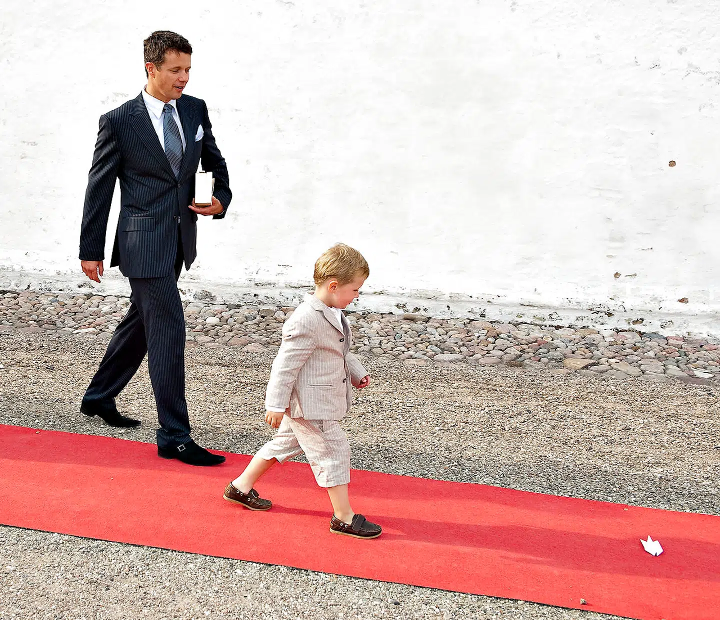 Prinsedåb i Møgeltønder Kirke. Kronprins Frederik og prins Christian.