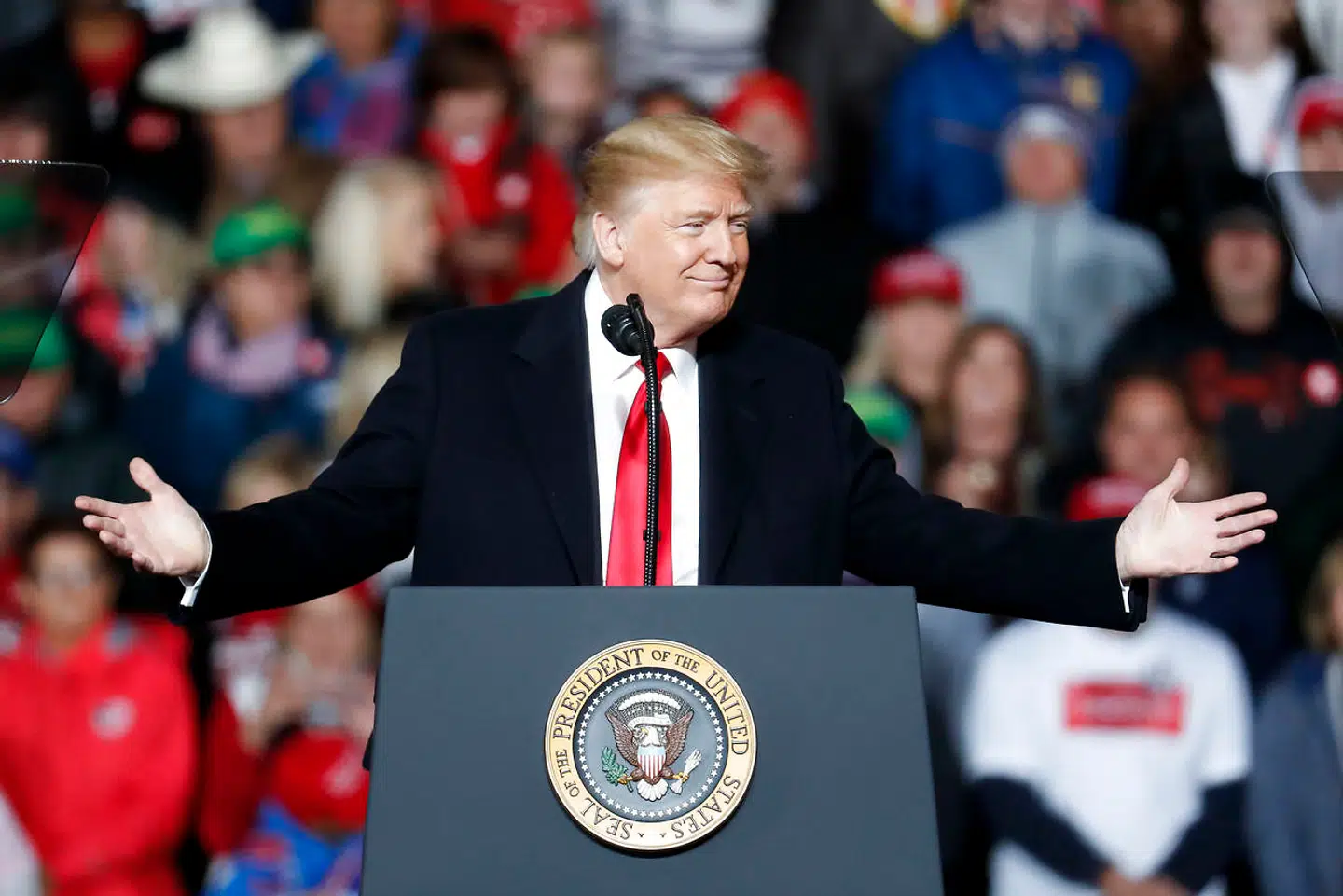 Donald Trump er ikke bange for at prale med sine politiske succeser. Og selv præsidentens politiske modstandere må indrømme, at der ér sket forbedringer.