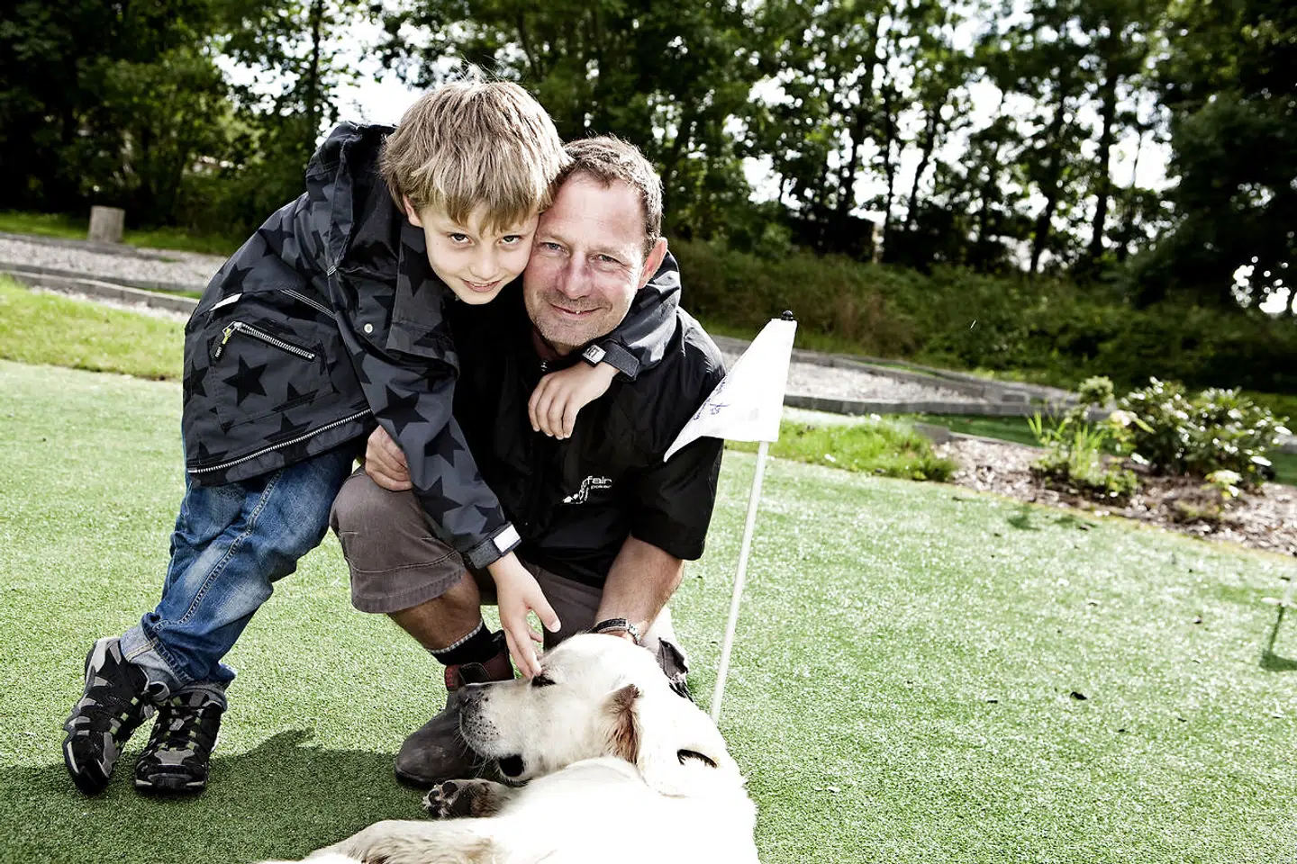 Jan Linnebjerg med sin søn, Magnus, da han var lille.