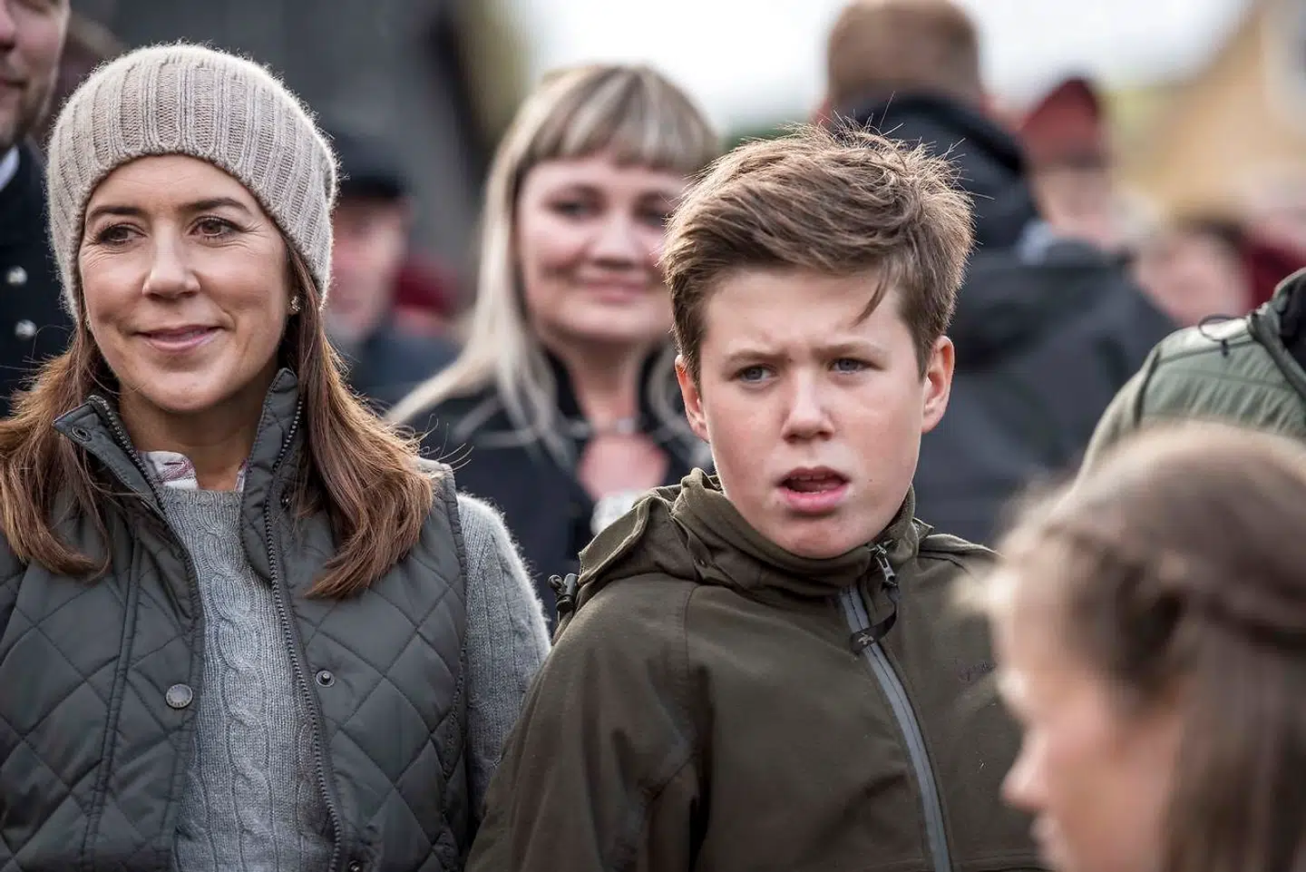 Prins Christian og kronprinsesse Mary på tur rundt på øen Kalsoy fredag den 24. august 2018 i forbindelse med deres officielle besøg på Færøerne. (Foto: Mads Claus Rasmussen/Ritzau Scanpix)