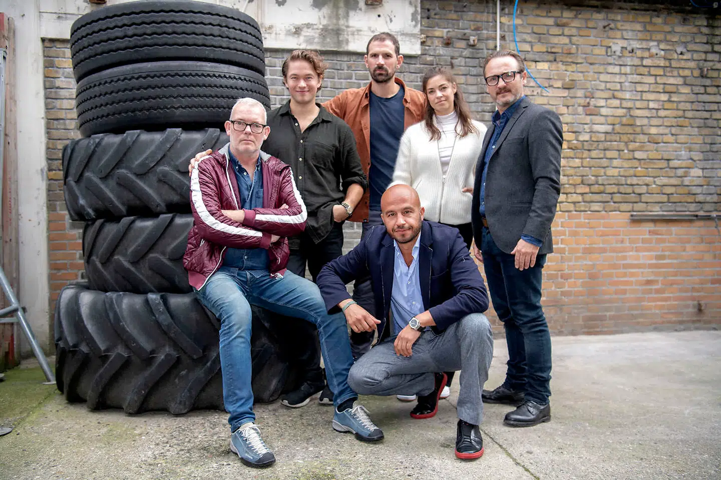 Søren Malling, Jakob Oftebro, Christoffer Boe, Dar Salim, Kenneth M. Christensen, Natalie Madueno og Lars Ranthe medvirker alle i TV 2-serien 'Kriger'.