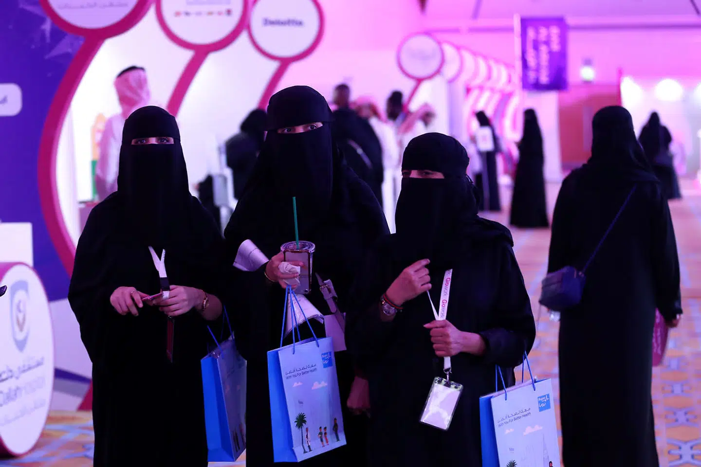 Saudiarabiske studerende på et jobmesse i Riyadh. Arkivfoto.