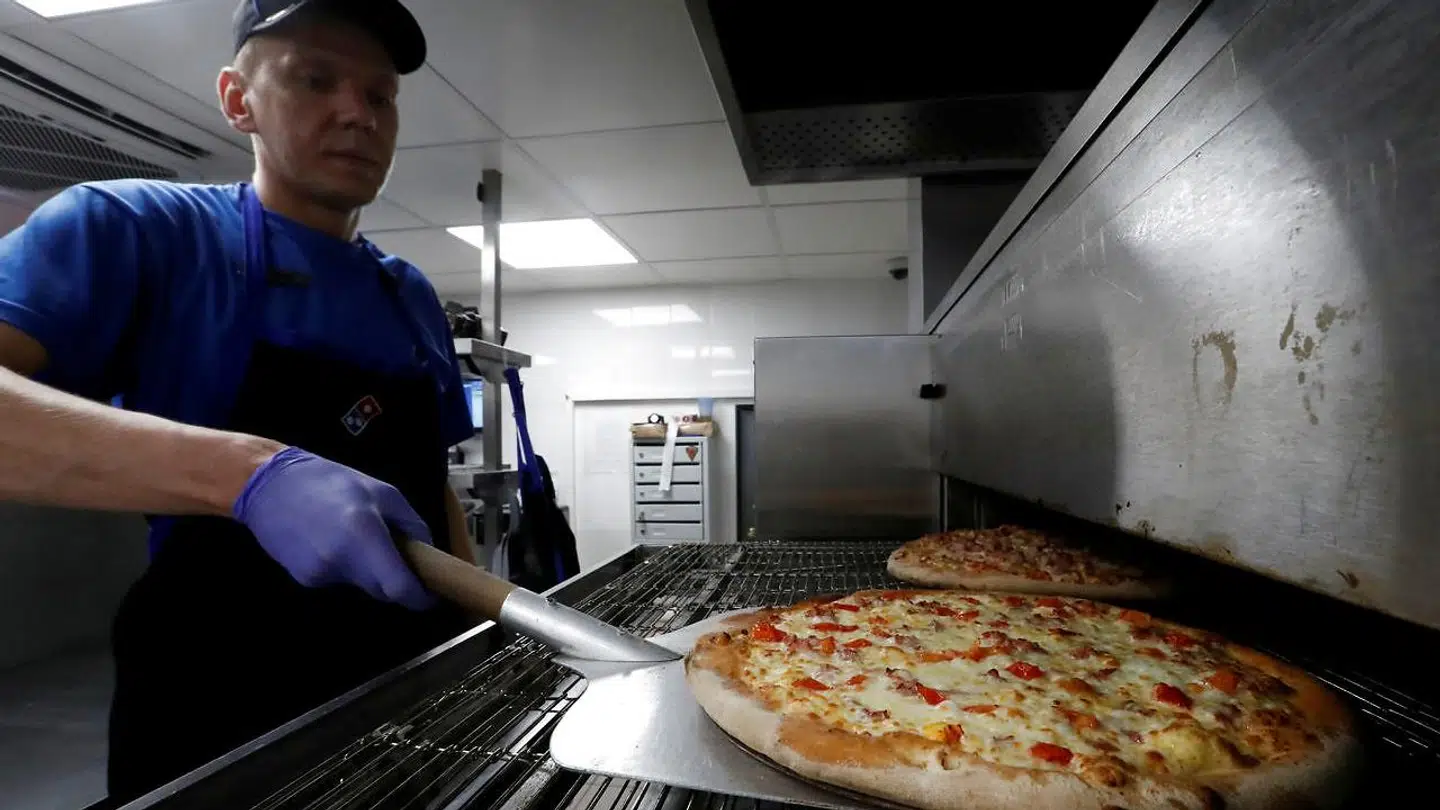 Arkiv. Butikschefer hos Domino's har haft en økonomisk gevinst ved at nedbringe madspildet i butikkerne.