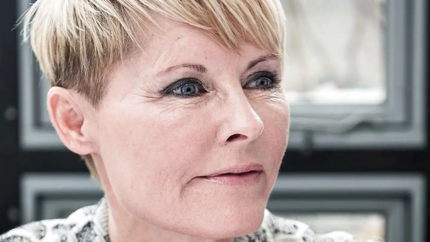 Line Baun Danielsen var den første nyhedsvært på TV2 sammen med journalisten Samuel Rachlin. Derfor er hun meget skuffet over, at TV2 ikke har inviteret hende til det store fødselsdagsshow, der bliver sendt på kanalen på lørdag.