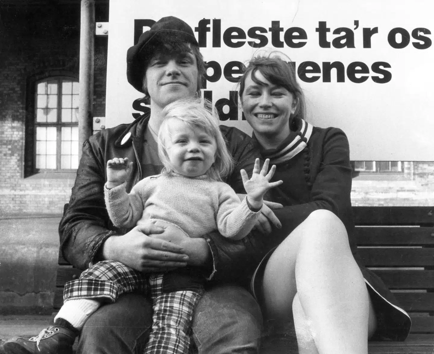 Kim Larsen med sin anden hustru Hanne og sønnen Sylvester i midten af 70'erne.