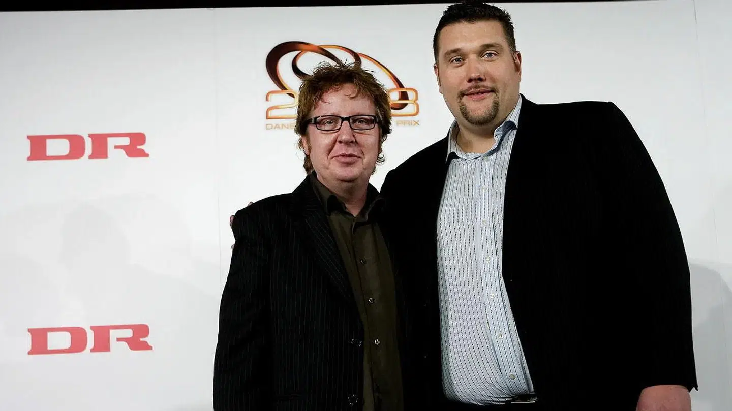 Jan Lysdahl ses her med komikeren Amin Jensen i 2008.