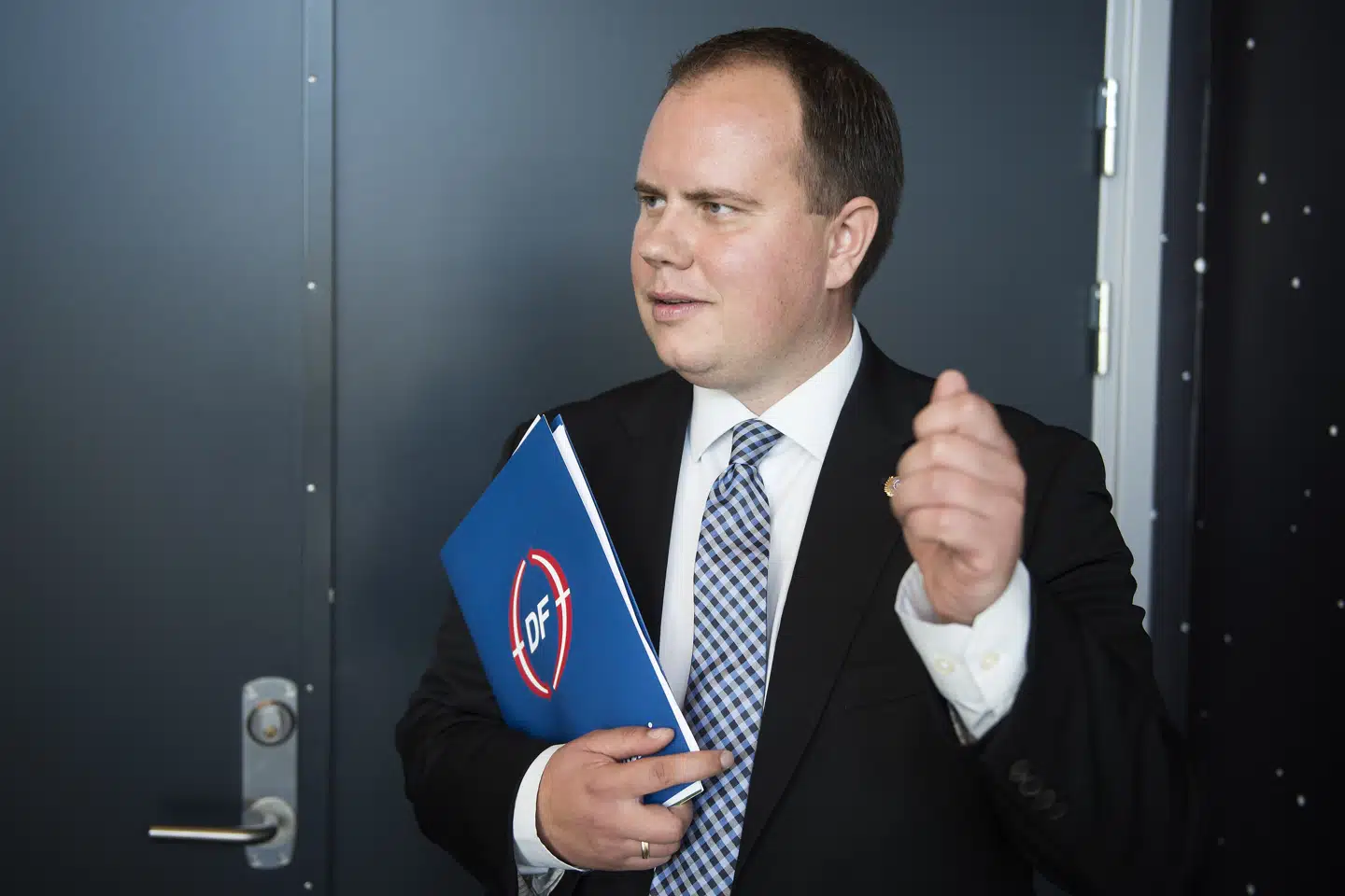 Socialdemokratiet er ikke afvisende over for Martin Henriksens (billedet) idé om en usædvanlig byttehandel med Iran. Jens NØrgaard Larsen/arkiv/Ritzau Scanpix