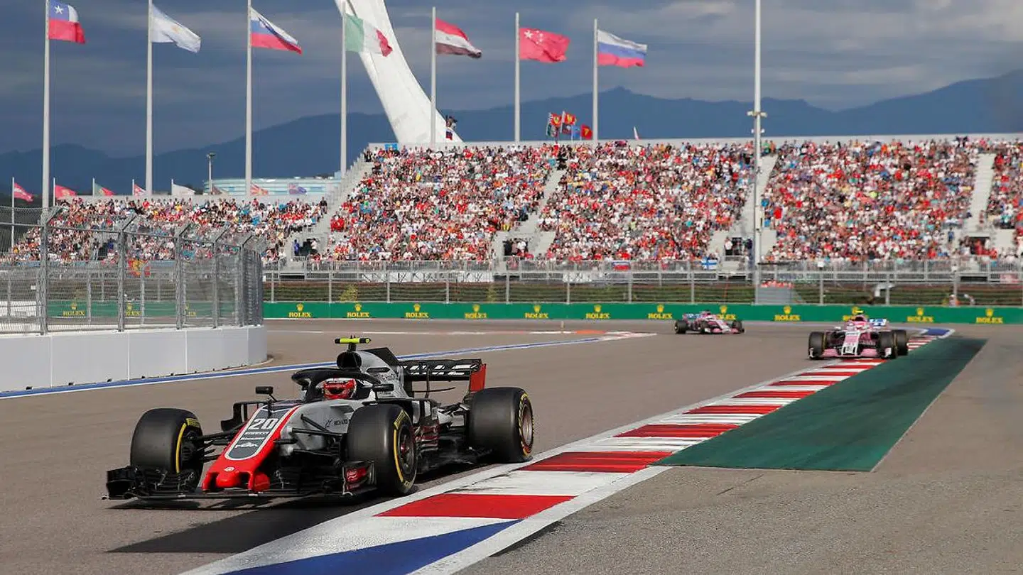 Kevin Magnussen slutter som nummer otte i Rusland. (REUTERS/Maxim Shemetov)