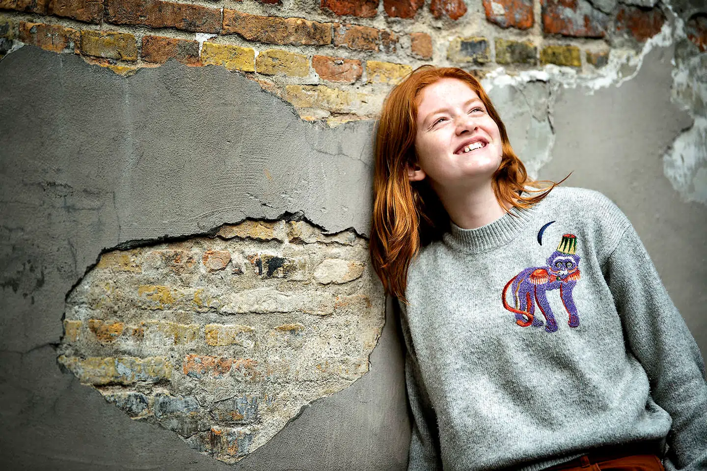Gerda Lie Kaas har svært ved at holde det karakteristiske smil inde.