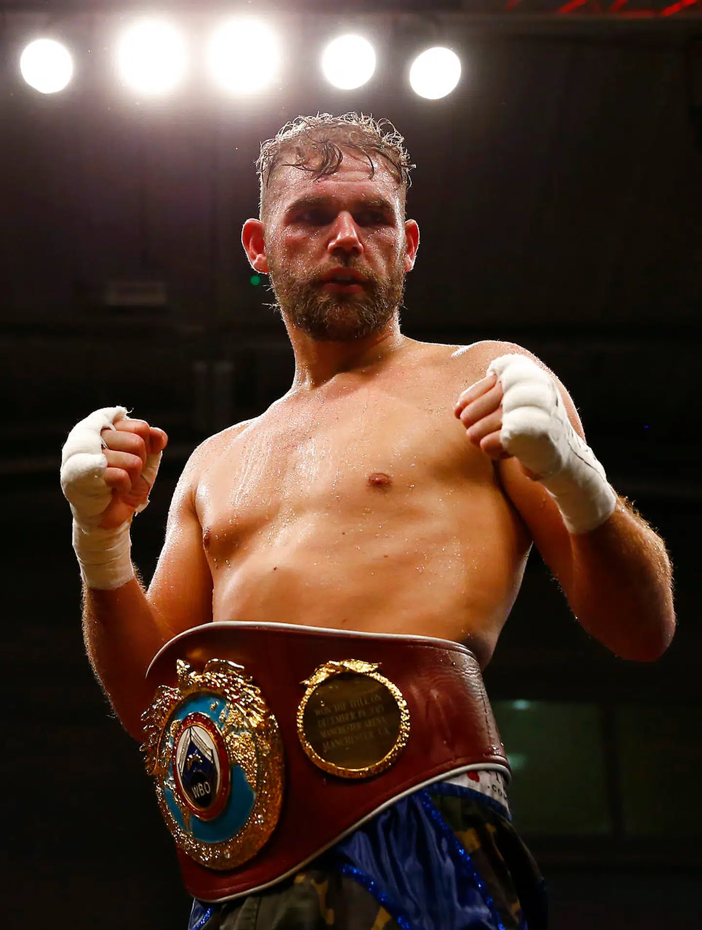 Billy Joe Saunders med sit WBO-bælte efter sejren over Artur Akavov i 2016.