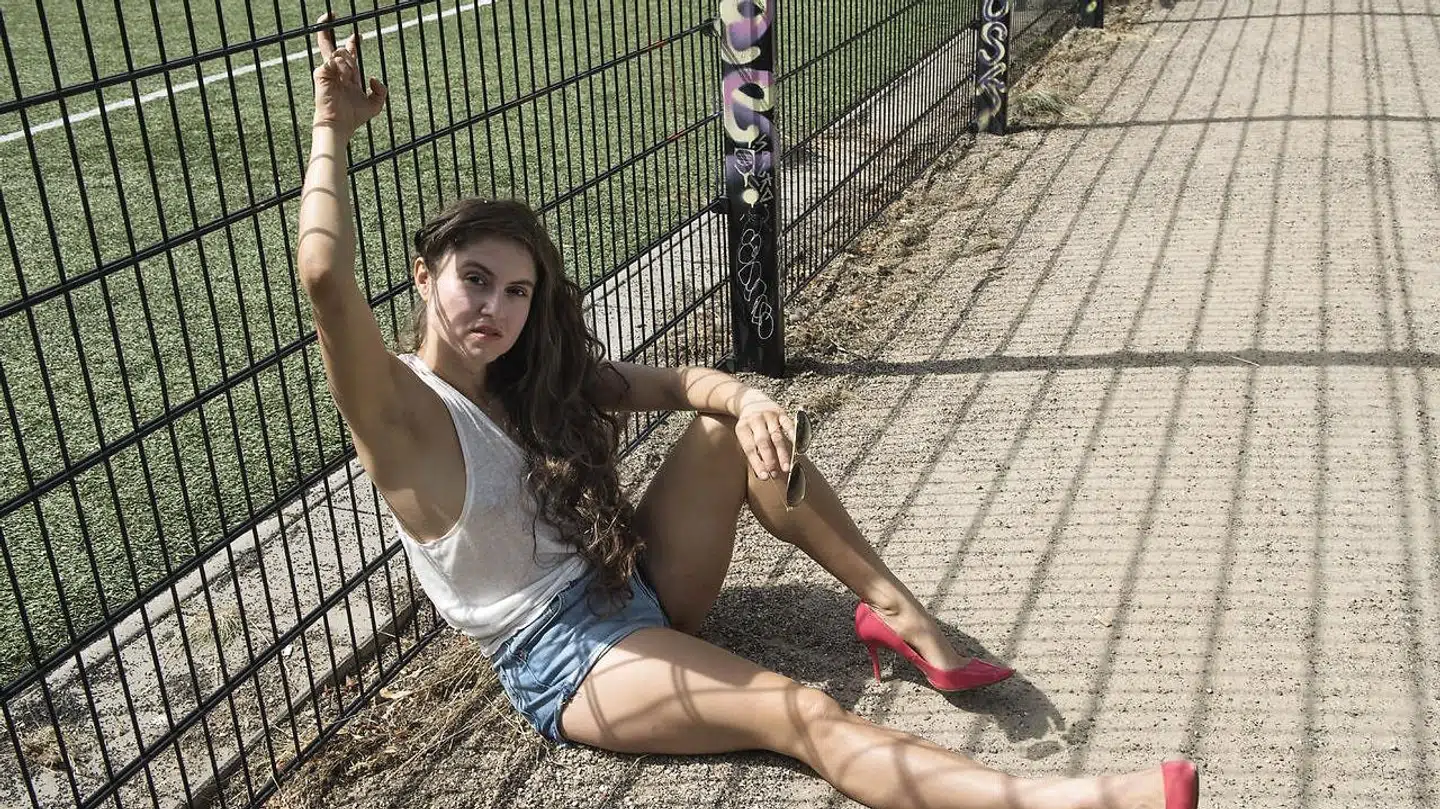 Musikeren Nikoline er kunstner og feminist.