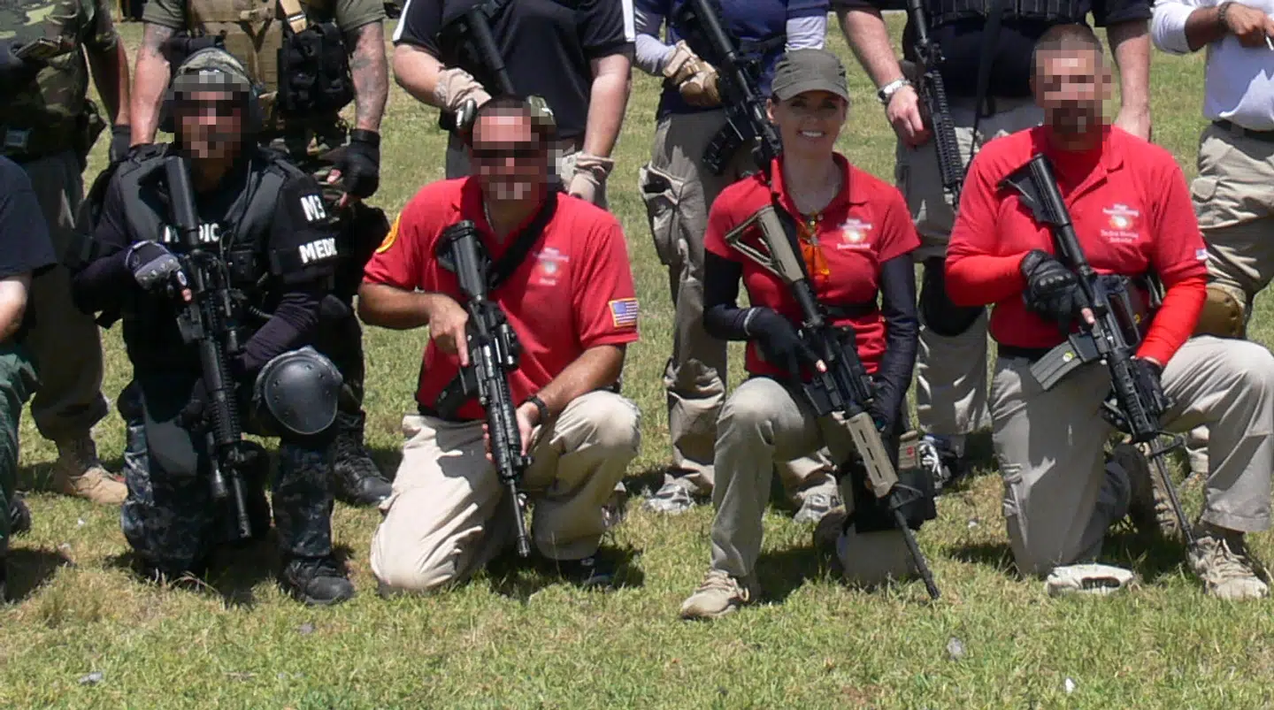 Ida Skjelbakken på skydeskolen i Miami.