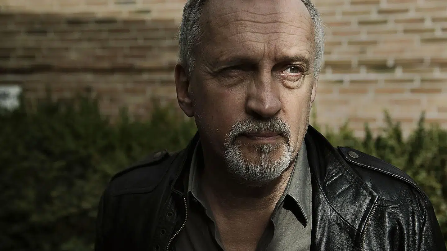 Krimiforfatter Jussi Adler-Olsen arbejder i øjeblikket på sin kommende bog.