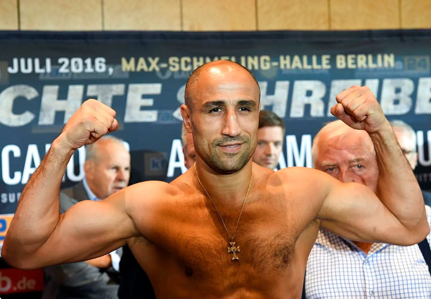 Arthur Abraham har endnu ikke underskrevet en aftale om en ny kamp mod Patrick Nielsen. (AFP PHOTO / dpa / Soeren Stache)