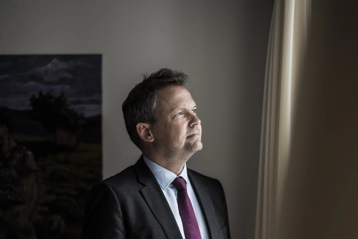 Ulrik Nødgaard, der er administrerende direktør for Finans Danmark, mener, at det er en god idé at droppe 1000-kronesedlerne. Asger Ladefoged/Ritzau Scanpix