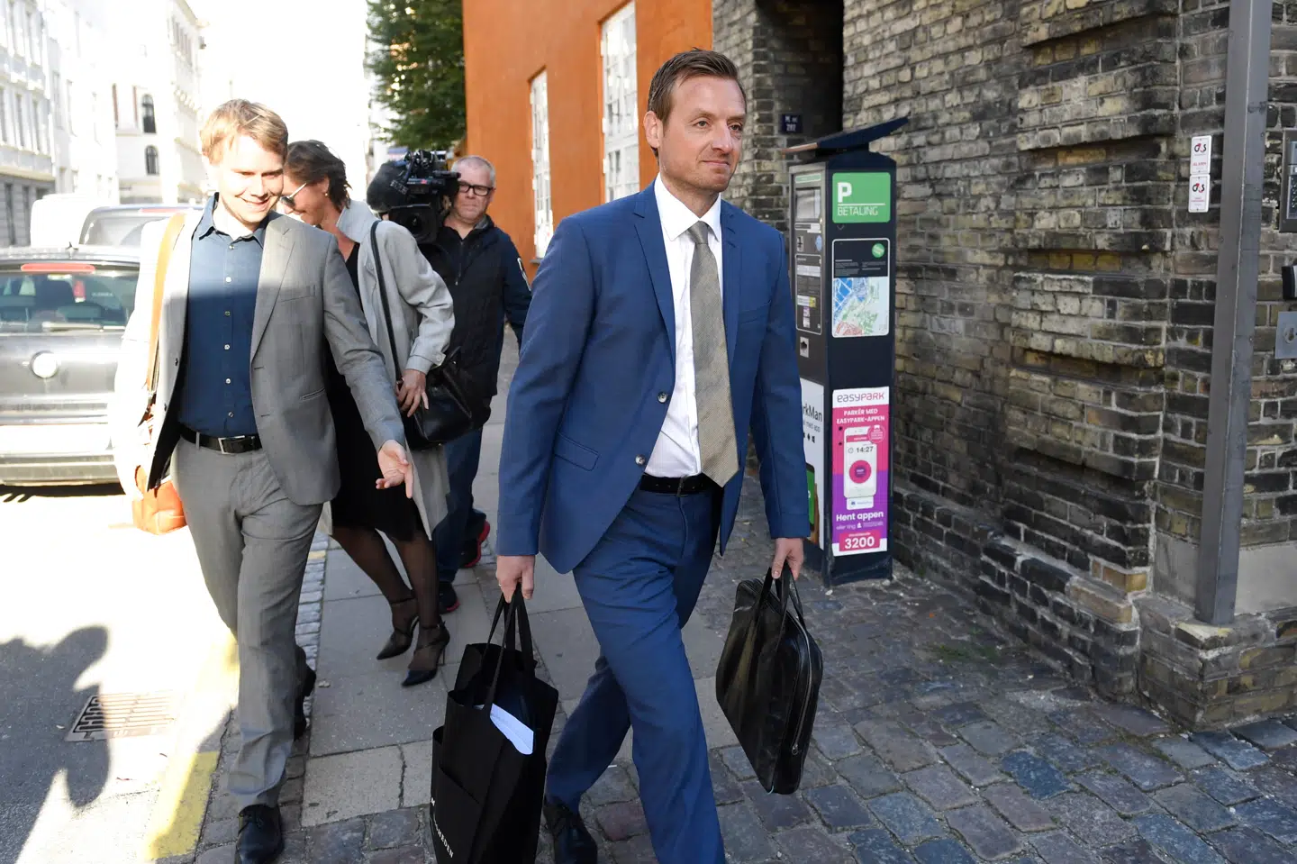 Anklager Kristian Kirk ankommer til fredagens retsmøde i Østre Landsret mod Peter Madsen. Under sine afsluttende bemærkninger kaldte han ubådsbyggeren for en »middelalderlig torturbøddel«.