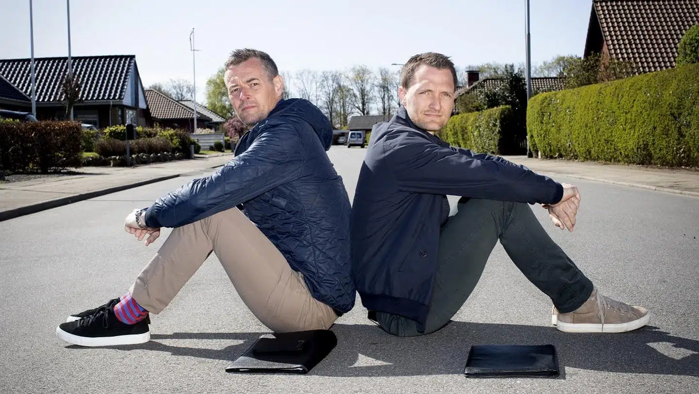 Carsten Linnemann og Kenneth Hansen er i denne uge taget til Esbjerg for at hjælpe et ungt par.