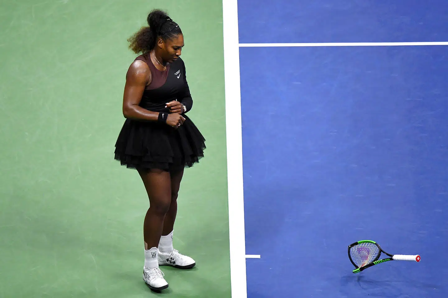 Blandt andet måtte en ketsjer lade livet for en frustreret Serena Williams' aggressioner.