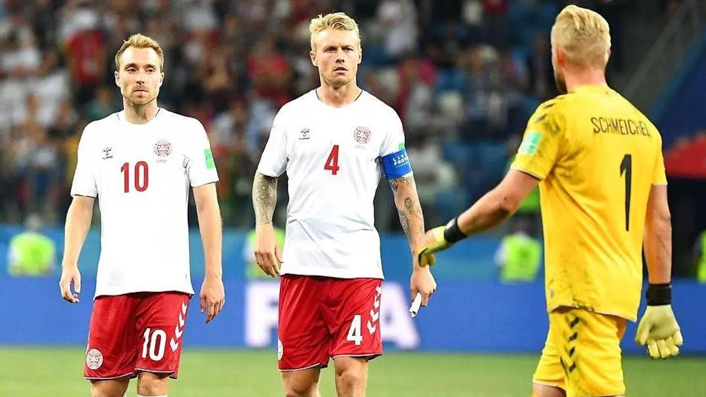 Christian Eriksen, Simon Kjær og Kasper Schmeichel er nogle af de danske landshodsspillere, der har den største indtjening om året.