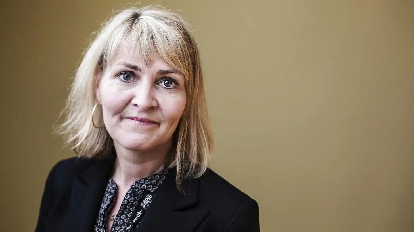 Flere danske medlemmer af Europa-Parlamentet, herunder Christel Schaldemose (S) her, er blevet overrasket over, hvor meget danskerne går op i sommertid.