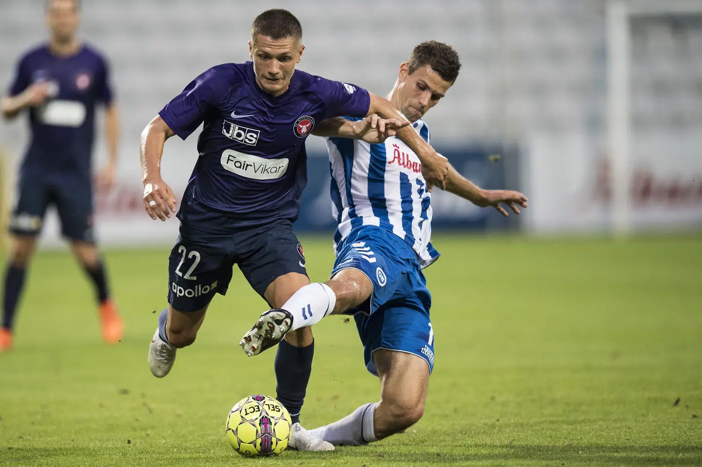 Mikkel Duelund er sandsynligvis på vej væk fra FC Midtjylland, vurderer klubbens cheftræner. Claus Fisker/Ritzau Scanpix