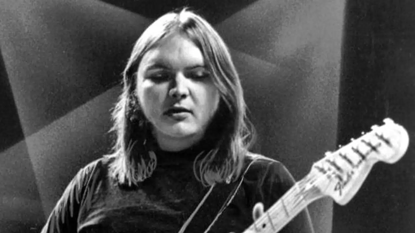 Arkivfoto. Ed King under en Lynyrd Skynyrd-koncert i 1975. (Foto: /Ritzau Scanpix)