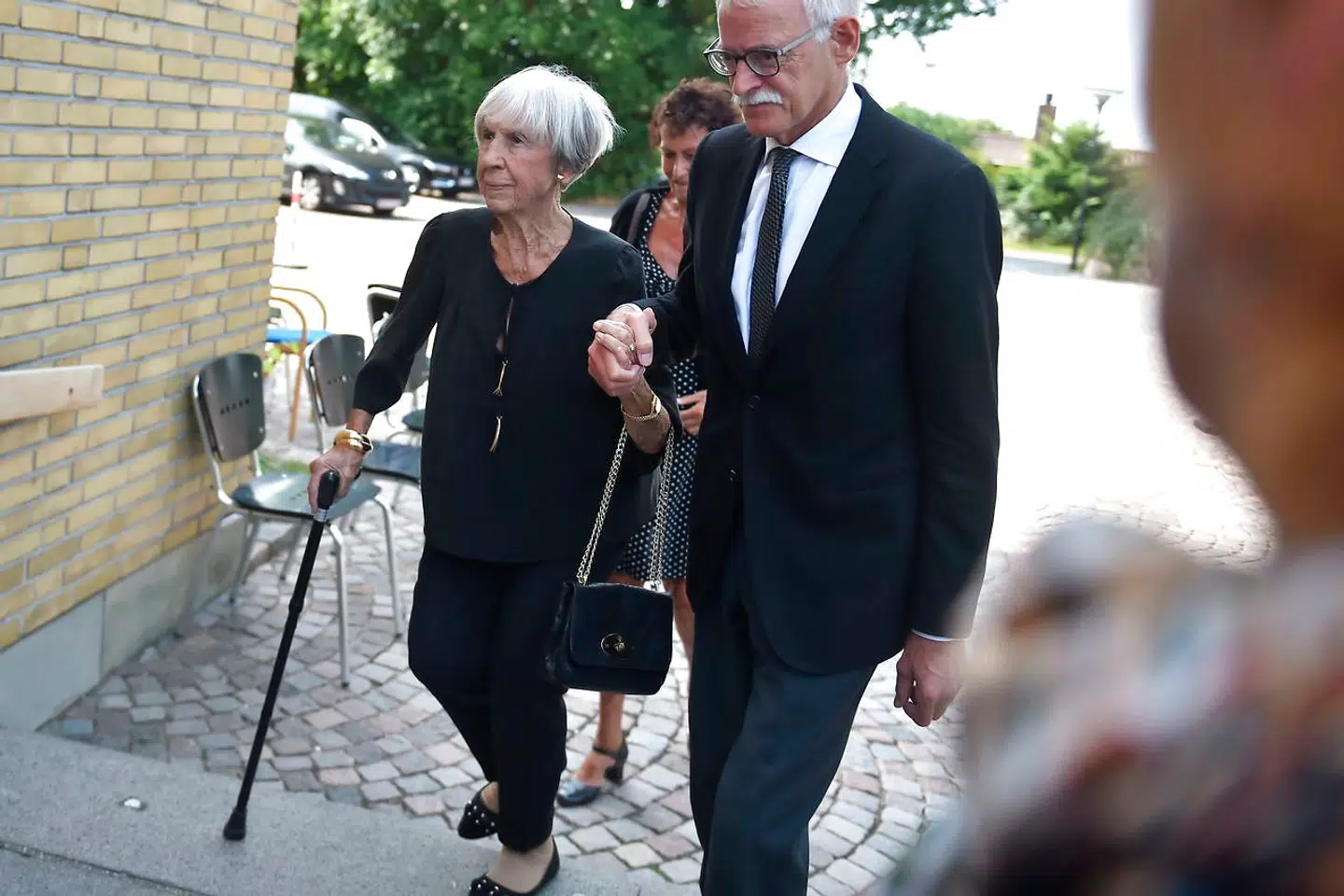 Lise Nørgaard ankommer. Benny Andersen bisættes fra Sorgenfri Kirke, torsdag den 23 august 2018. (Foto: Liselotte Sabroe/Scanpix 2018)